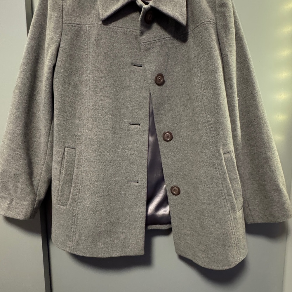 Zara Gray Coat with Brown Buttons